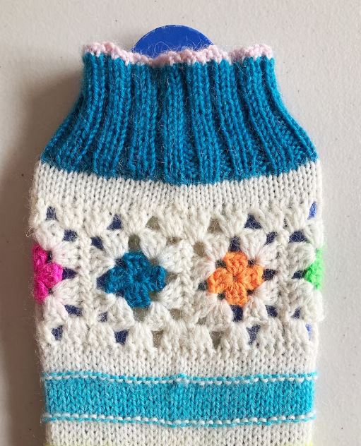 Grannies in-a-Row Socks Knitting Pattern